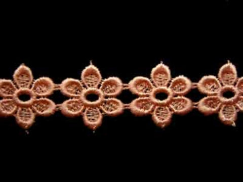 DT40 26mm Vieux Rose Pink Daisy Lace Trim - Ribbonmoon