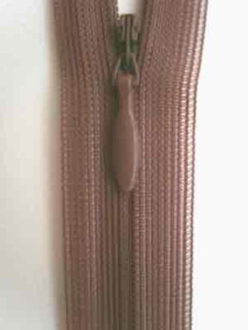 Z0067 23cm Rosy Beige YKK Lightweight Closed End Concealed Zip - Ribbonmoon