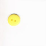 B13141 11mm Lemon Matt 2 Hole Button - Ribbonmoon