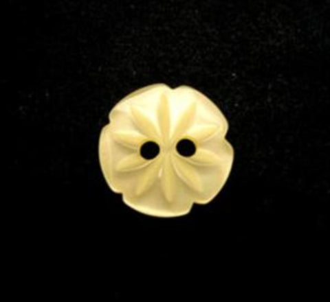 B13304 13mm Pale Primrose Polyester Flower Design 2 Hole Button - Ribbonmoon