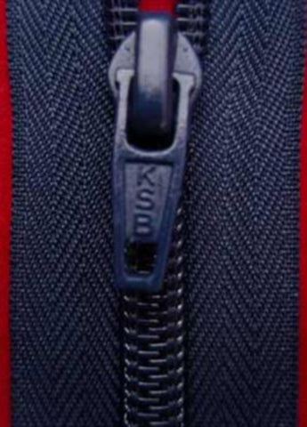 Z5334 87cm Navy Nylon No.5 Open End Zip