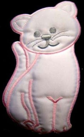 M417 9cm x 14cm Silk Emroidered Padded Cat Iron on Motif