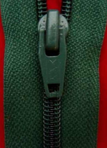 Z0690 YKK 25.5cm Forest Green Nylon No.5 Open End Zip - Ribbonmoon