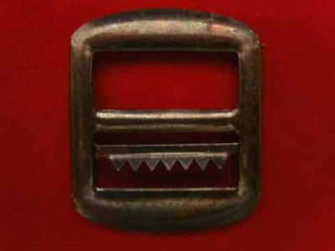 BK99 28mm Gun Metal Metal Waistcoat Buckle, 20mm Inside Width