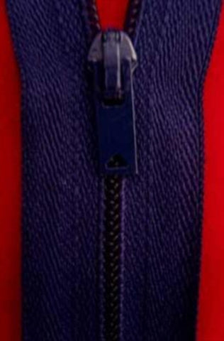 Z0632 56cm Rich Navy Nylon No.3 Closed End Zip - Ribbonmoon