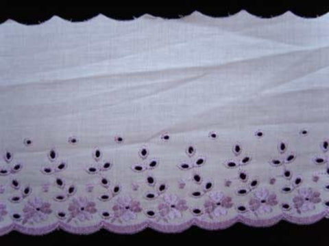 L331 135mm White and Lilac Anglaise Lace - Ribbonmoon