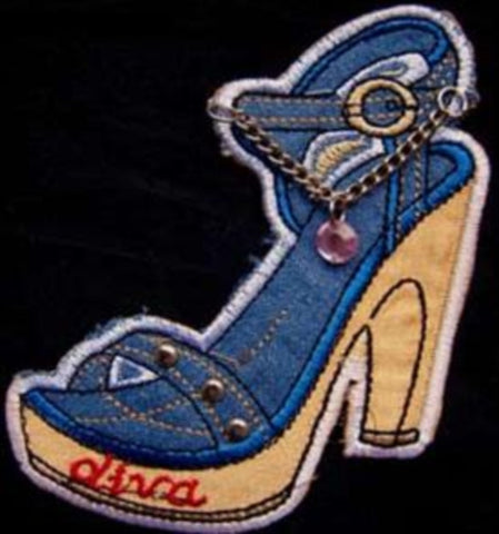 M218 11 x 12cm Iron On Boot Motif with Diamante and Chain Decoration