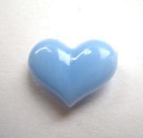 B13762 16mm Baby Blue Love Heart Shape Gloss Novelty Shank Button