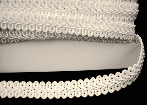 FT1516 14mm Bright White Loop Braid Trim