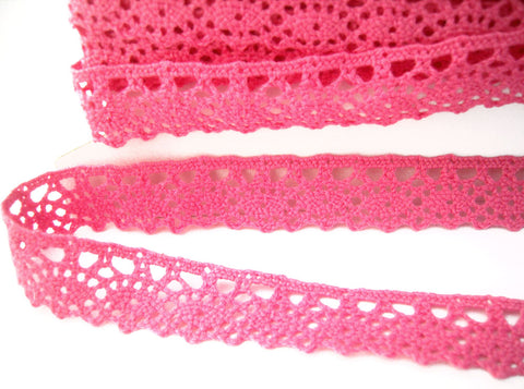 L022 22mm Hot Pink 100% Cotton Flat Lace