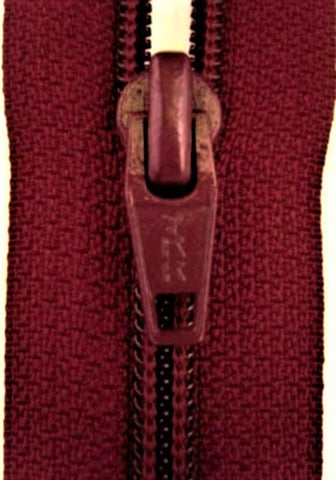 Z2736 YKK 53cm Burgundy Nylon No.5 Open End Zip